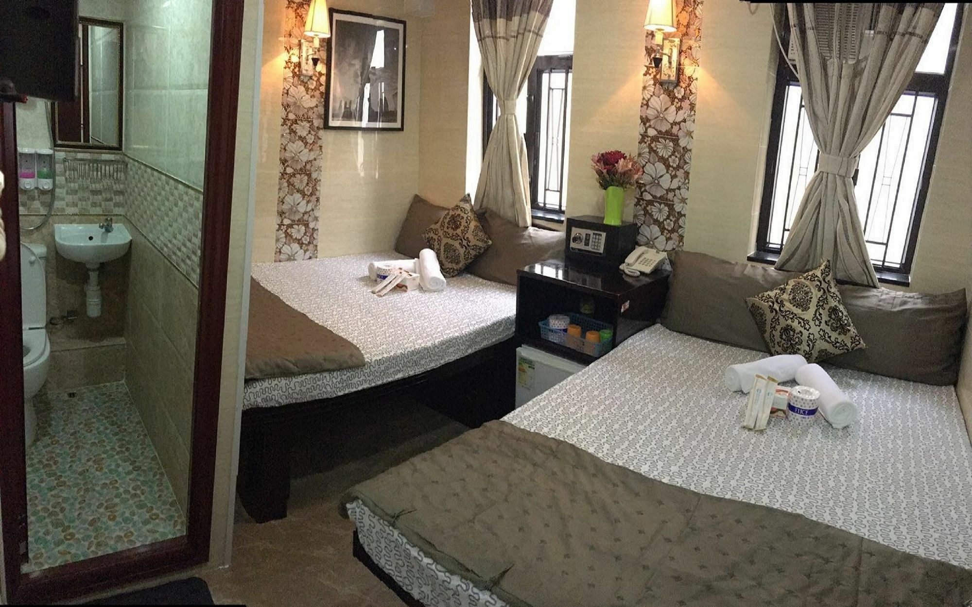 Skystar Hostel Hong Kong Extérieur photo
