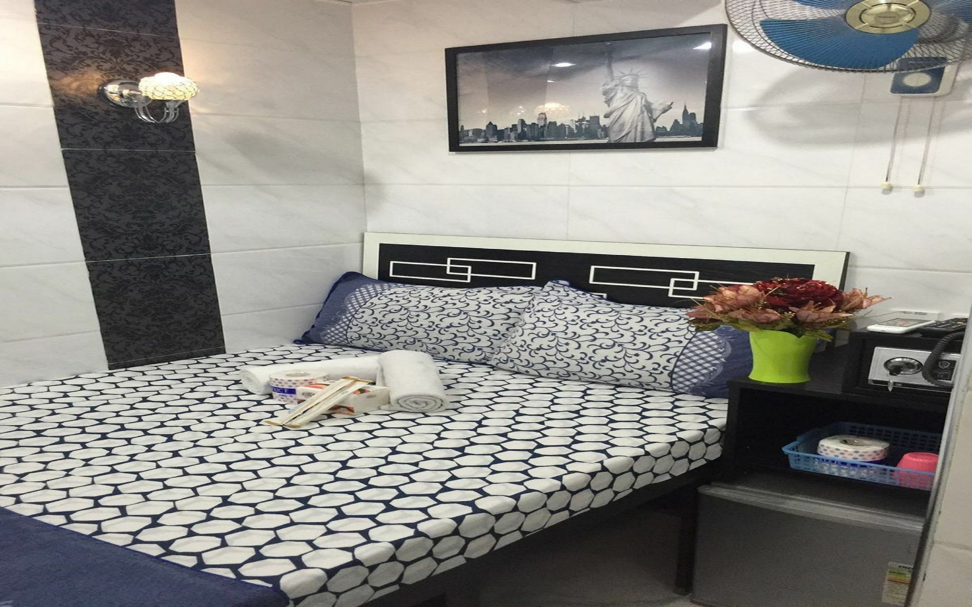 Skystar Hostel Hong Kong Extérieur photo